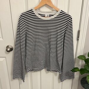 Black and White Striped Long Sleeve Top